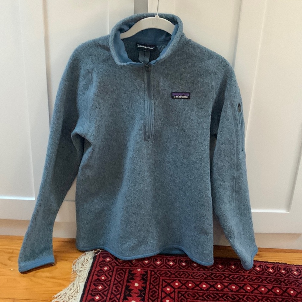 Patagonia light blue better sweater -size M